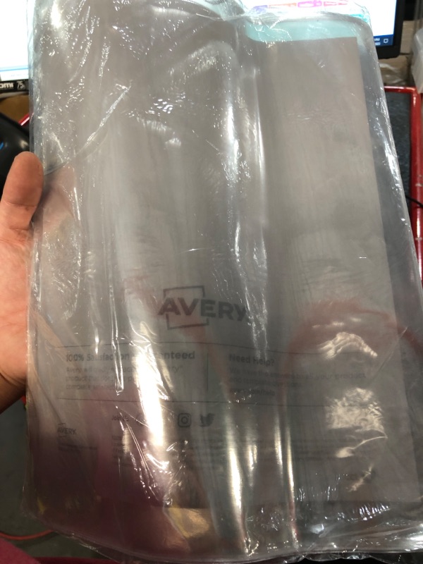 Photo 1 of Avery 74804 Top-Load Clear Vinyl Envelopes w/Thumb Notch, 9” x 12”, Clear (Pack of 10) Vinyl Envelope 9x12 Clear 10 Covers