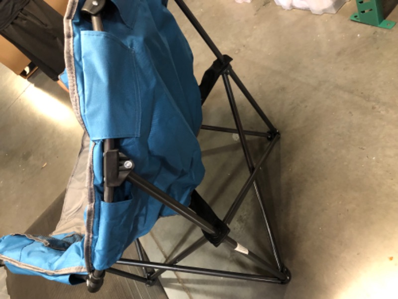 Photo 4 of **SEE NOTES**
ARROWHEAD OUTDOOR Oversized Heavy-Duty Club Folding Camping Chair, supports 330lbs, Carrying Bag, Blue