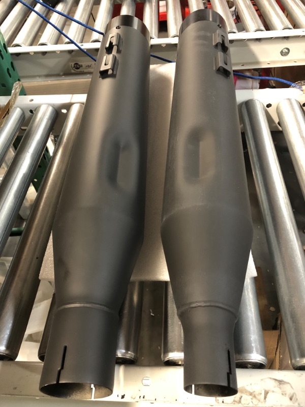 Photo 2 of CERAMIC COATING 4.0'' slip on mufflers for 2017-2023 Touring Street-glide-mufflers, Road-king-slip-on-exhaust, Road-glide-slip-ons, 18BB-TC