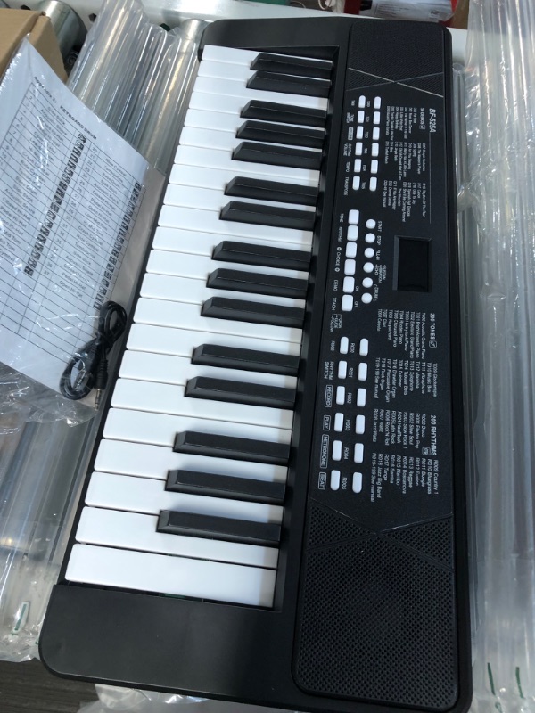 Photo 2 of **NO USB-C CHARGING CABLE** Beginners Piano Keyboard 37 Keys Portable Electronic Keyboard 