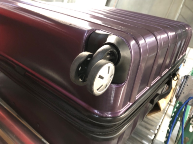 Photo 4 of **USED BUT APPEARS NEW** Samsonite Omni 2 Hardside Expandable Luggage with Spinner Wheels, Checked-Medium 24-Inch, Purple 