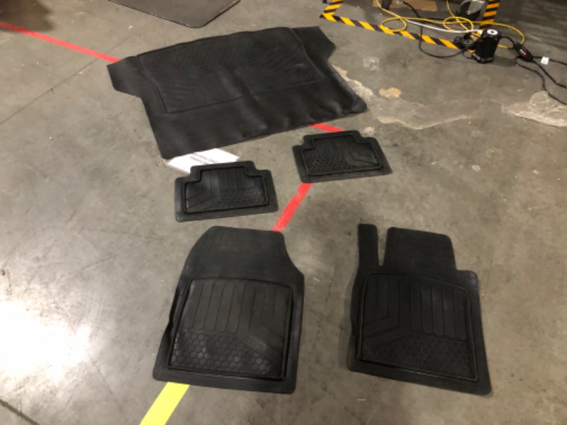 Photo 4 of ***1 MAT MISSING - SEE NOTES/PICTURES*** OMAC Floor Mats Set for Kia Seltos 2020-2023