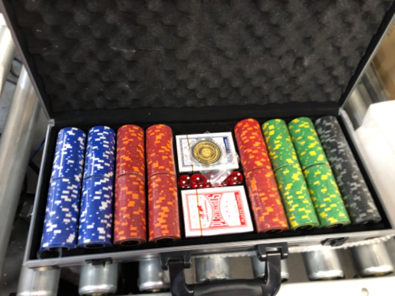 Photo 2 of Comie Clay Poker Chips, 14 Gram Poker Chip Set with Deluxe Travel Case, Numbered Chips,Poker Set 