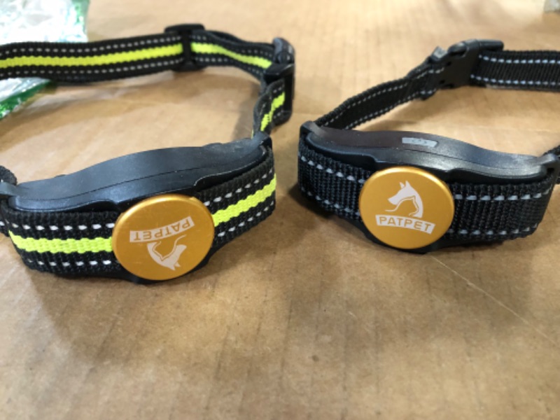 Photo 1 of **SEE NOTES**
PATPET Dog Training Collar with Remote - Rechargeable Training Collar for Medium Large Dogs 1000Ft Remote Range 3 Training Modes Black For 1 dog WITH EXTRA COLLAR