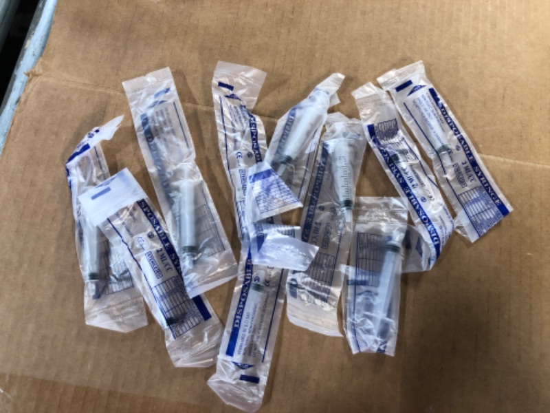 Photo 2 of 10 Pack 2ml/cc Plastic Syringe Liquid Measuring Syringe Tools Individually Sealed with Measurement for Scientific Labs, Measuring Liquids, Feed Pets, Medical Student, Oil or Glue Applicator (2ML)