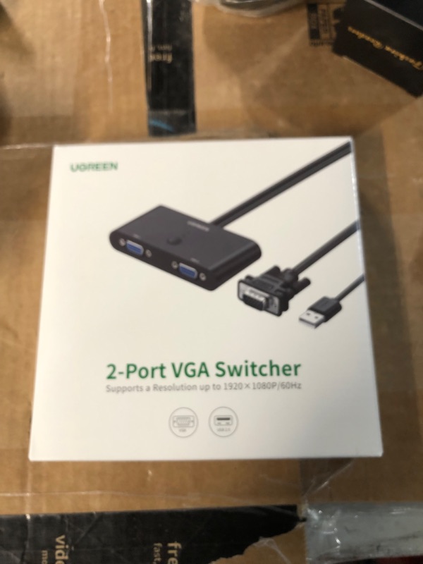 Photo 2 of **BRAND NEW** UGREEN VGA 2 in 1 Out Switch 2 Port Audio Video Switcher Box with Manual Switch Button Support 1920x1080P@60Hz for PC TV Monitor