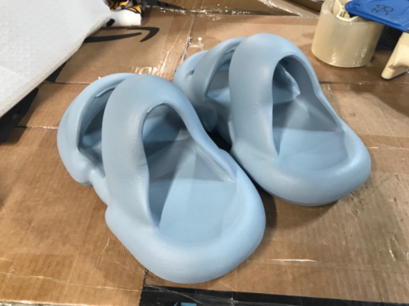 Photo 6 of Mukinrch Bubble Slides Sandals for Women,Cloud Slides Sandals Men,Non-slip Big Pillow Platform Slides 