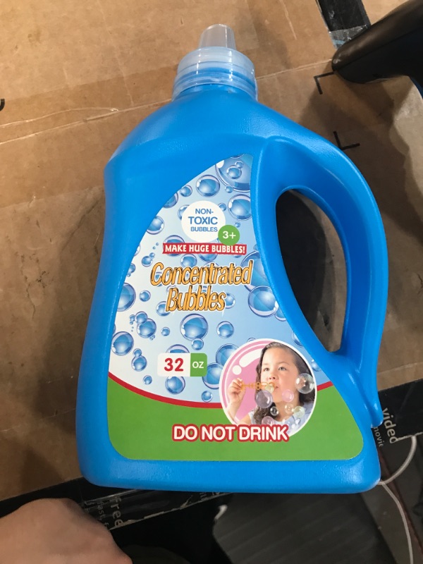 Photo 2 of JOYIN 32 oz Bubble Solution Refills (up to 2.5 Gallon) Big Bubble Concentrated for Bubble Machine, Bubble Juice Refills Blue