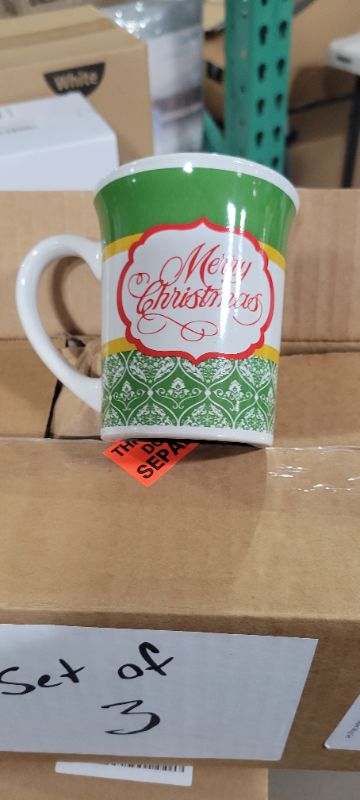 Photo 1 of 2 pk of Christmas mugs 