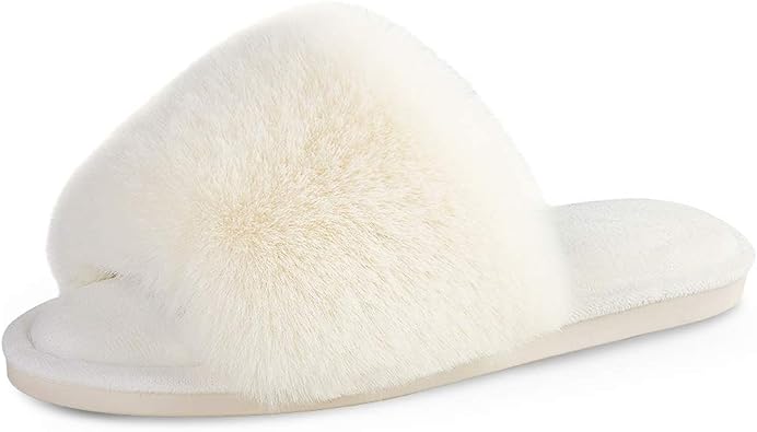 Photo 1 of Parlovable Women's Faux Fur Slippers Fuzzy MEDIUM