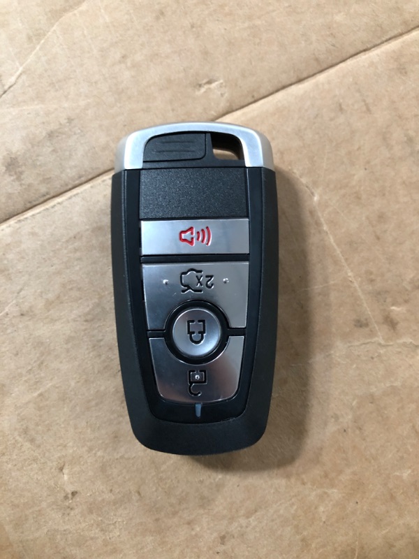 Photo 1 of Aichiyu Keyless Entry Smart Remote Key Fob Replacement