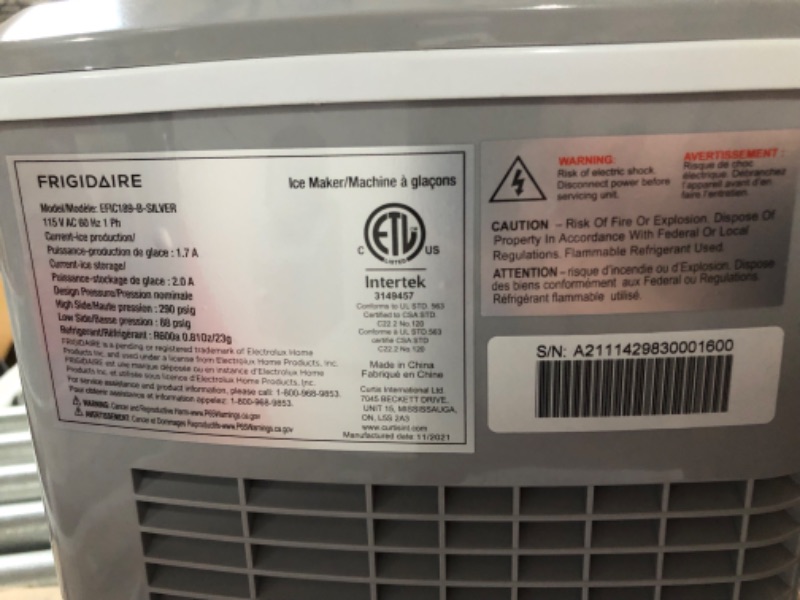 Photo 4 of **SEE NOTES**
FRIGIDAIRE EFIC189-Silver Compact Ice Maker, 26 lb. per Day, Silver (Packaging May Vary)