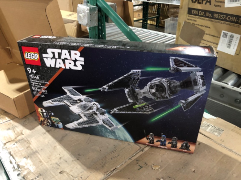 Photo 2 of [brand new] LEGO 75348 | Star Wars Mandalorian Fang Fighter vs. TIE Interceptor  