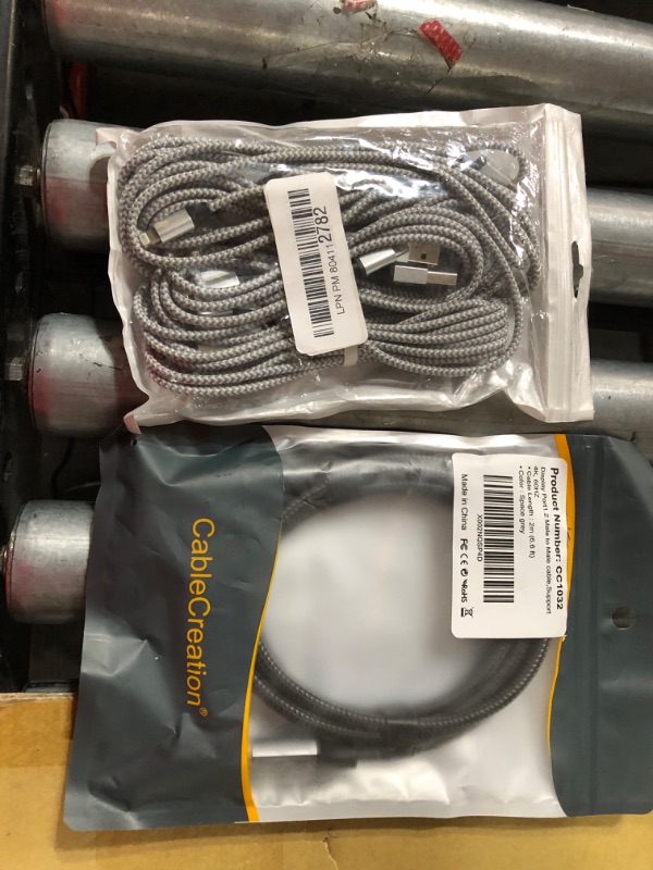 Photo 1 of CABLE BUNDLE 