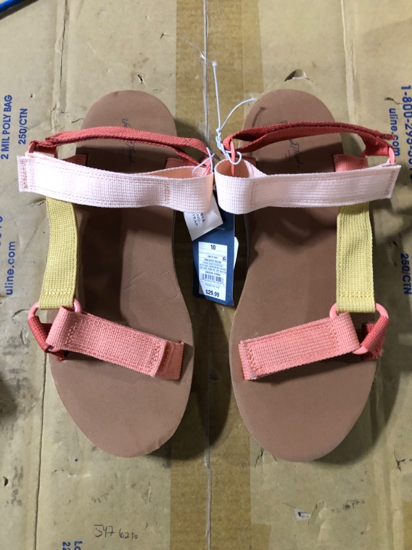 Photo 1 of Universal Thread Women's Sandals, Size 10