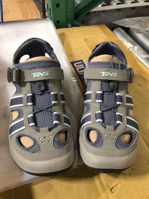 Photo 1 of *USED - LOOK NEW*Teva Women's Omnium Sandal, Size 9