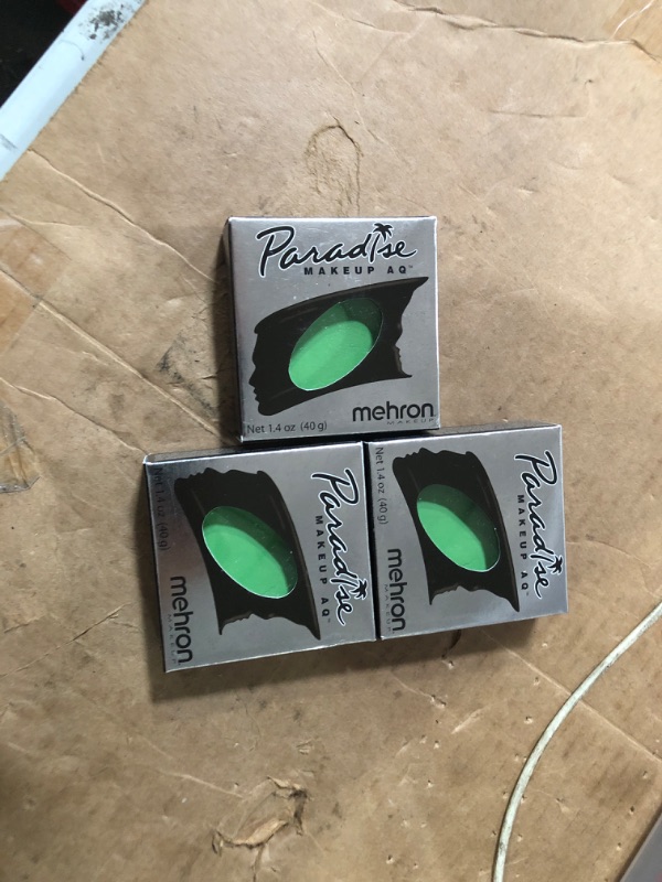 Photo 1 of BUNDLE OF 3 Loftus International Paradise Pro Make Up, Light Green