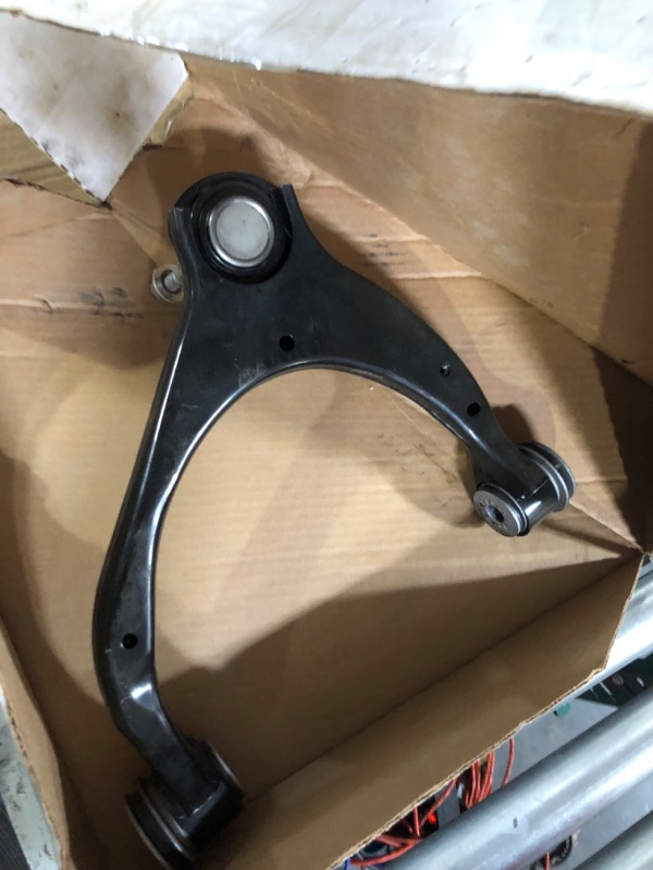 Photo 3 of MOOG RK623126 Suspension Control Arm and Ball Joint Assembly front right upper