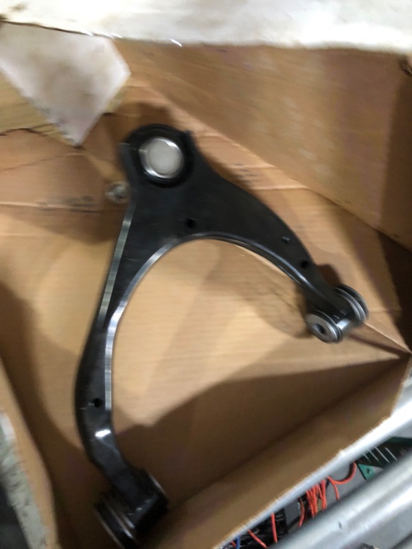 Photo 5 of MOOG RK623126 Suspension Control Arm and Ball Joint Assembly front right upper