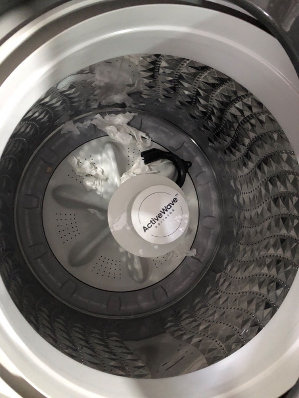Photo 6 of 4.4 cu. ft. Top Load Washer with ActiveWave™ Agitator and Active WaterJet in Platinum