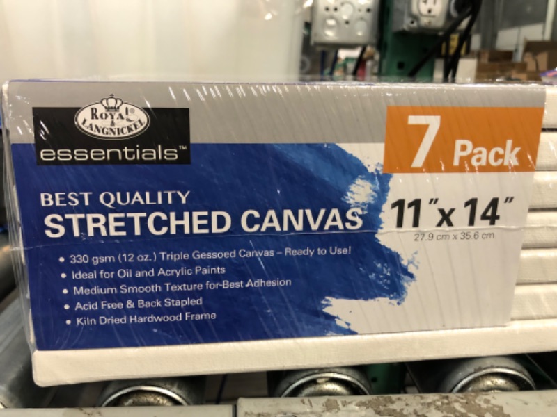 Photo 2 of 12x16" Triple Gessoed Stretched Canvas Value Pack, for Oil and Acrylic Painting, 6 Pack 12 x 16" - 6pk