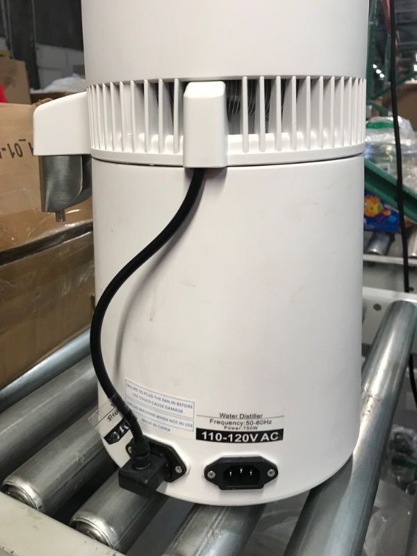 Photo 4 of ** CLEAN IT BEFORE USING IT** ROVSUN 1.1 Gallon/4L Water Distiller w/BPA-Free Container & All Stainless Steel Interior 