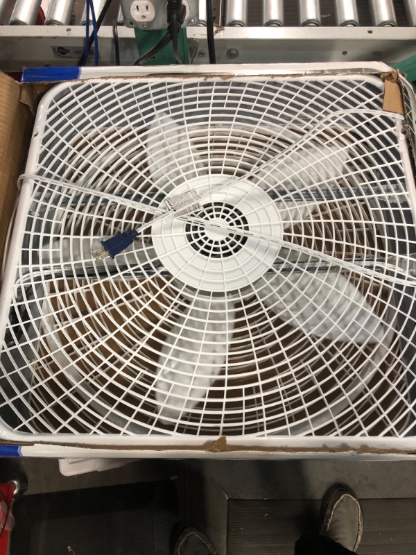 Photo 2 of 20 in. Power Plus Box Fan