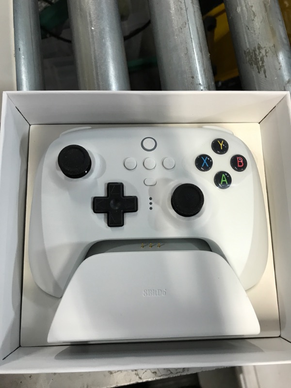 Photo 2 of 8BitDo Ultimate 2.4g Wireless Controller With Charging Dock, 