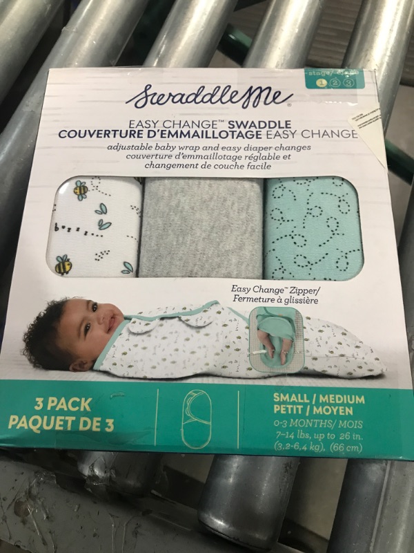 Photo 2 of SwaddleMe Easy Change Swaddle – Size Small/Medium, 0-3 Months, 3-Pack (Little Bees)