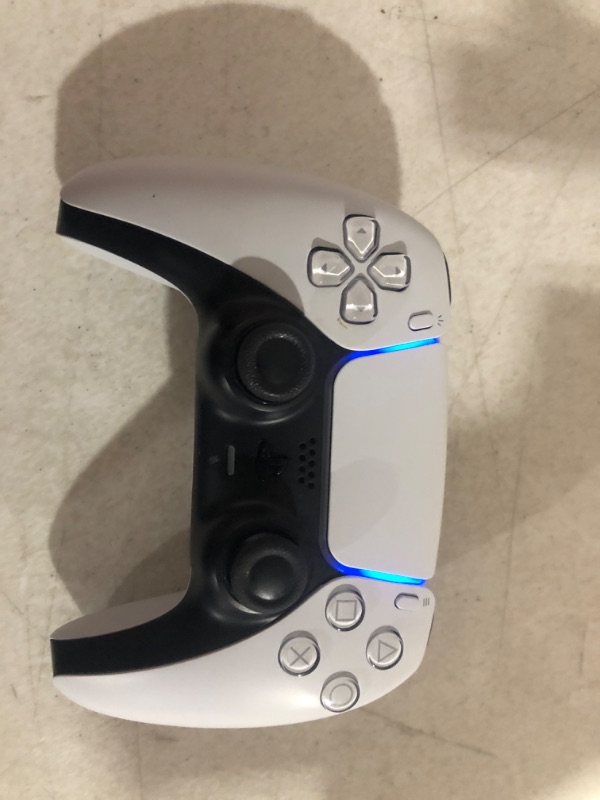 Photo 4 of (USED/NOT TESTED)Playstation DualSense Wireless Controller White