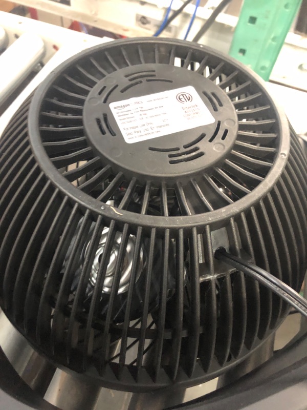 Photo 4 of **motor needs to be attached***Amazon Basics 3 Speed Small Room Air Circulator Fan, 11-Inch 11-Inch Air Circulator Fan