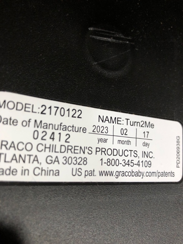 Photo 4 of * item incomplete * missing cups *
Graco® Turn2Me™ 3-in-1 Car Seat, Manchester