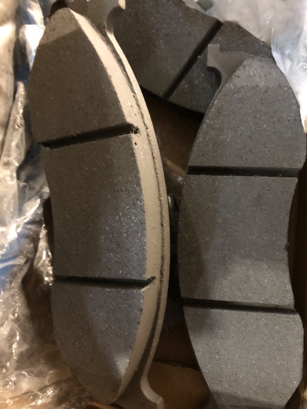 Photo 4 of ACDelco 17D1411CH Front Ceramic Pads