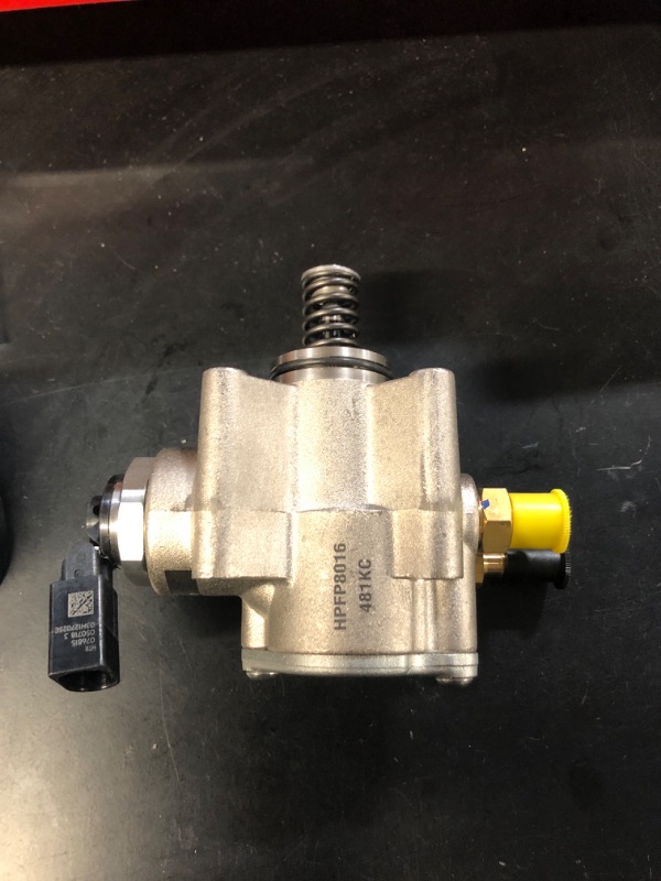 Photo 2 of IRONTEK High Pressure Fuel Pump 03H127025E 