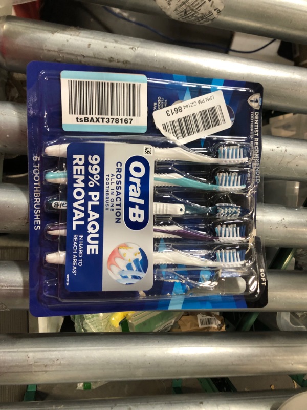 Photo 2 of * MISSING ONE TOOTH BRUSH* Oral-B Pro Crossaction Health All In One Soft Toothbrushes, 6 Count