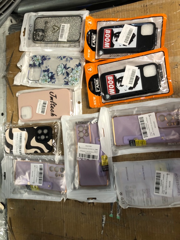 Photo 1 of IPHONE case bundle NOT REFUNDABLE 
