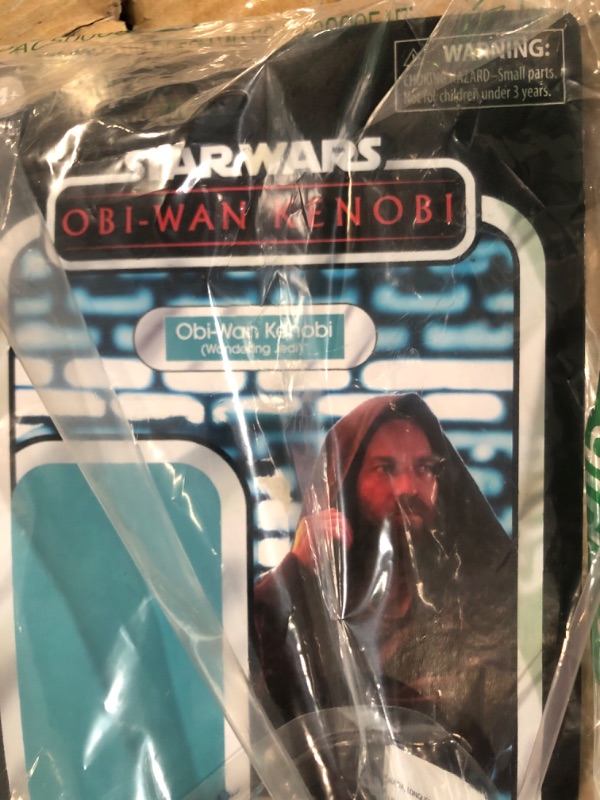 Photo 3 of  STAR WARS OBI-Wan Kenobi Figure, The Vintage Collection OBI-Wan Kenobi (Wandering Jedi) Toy, 3.75-Inch-Scale 