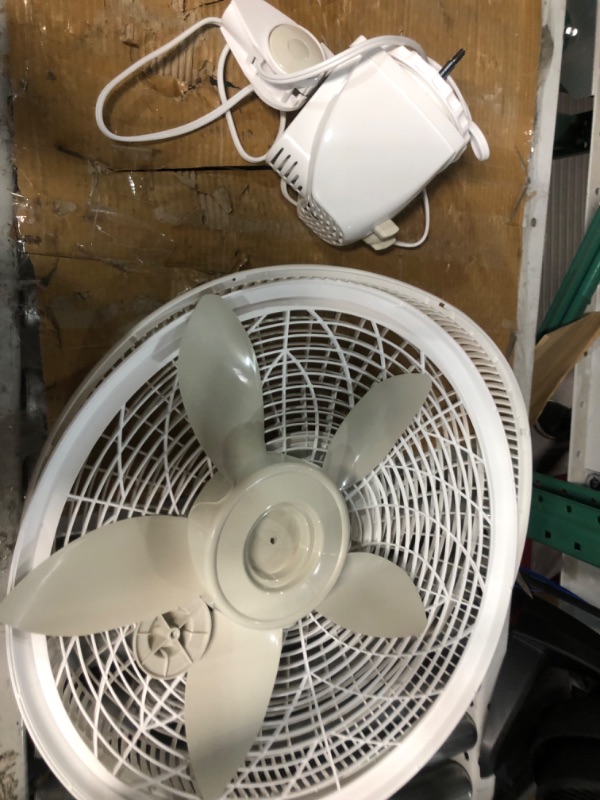 Photo 1 of 20" Standing Fan