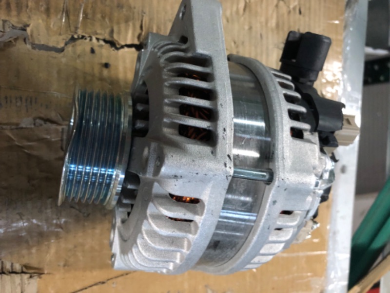 Photo 4 of **BENT EDGE, SEE LAST PHOTO** BBB Industries 11391 Remanufactured Alternator 