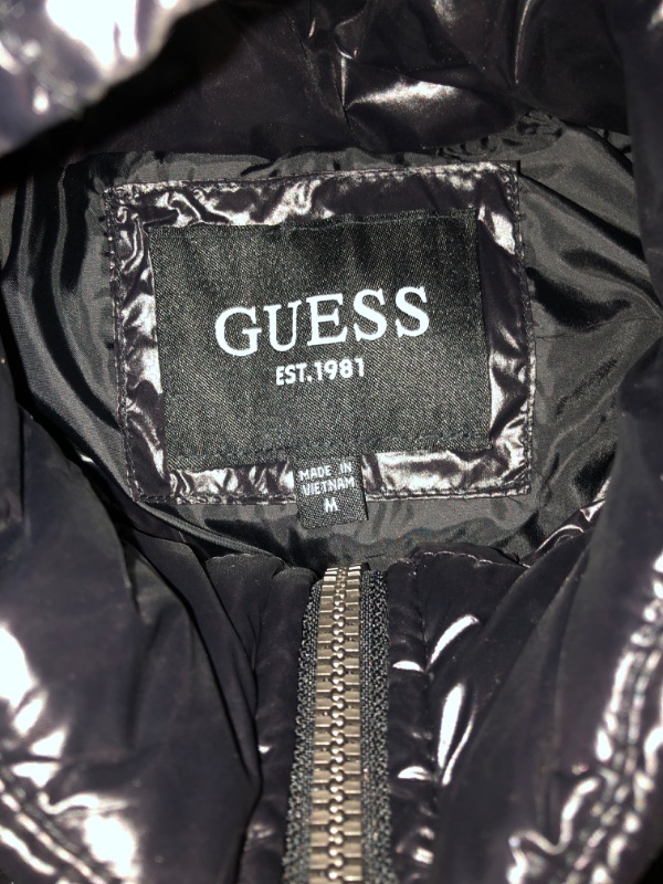 Photo 5 of GUESS Mens Heavyweight Hooded Parka Jacket M **LOOKS BRAND NEW**