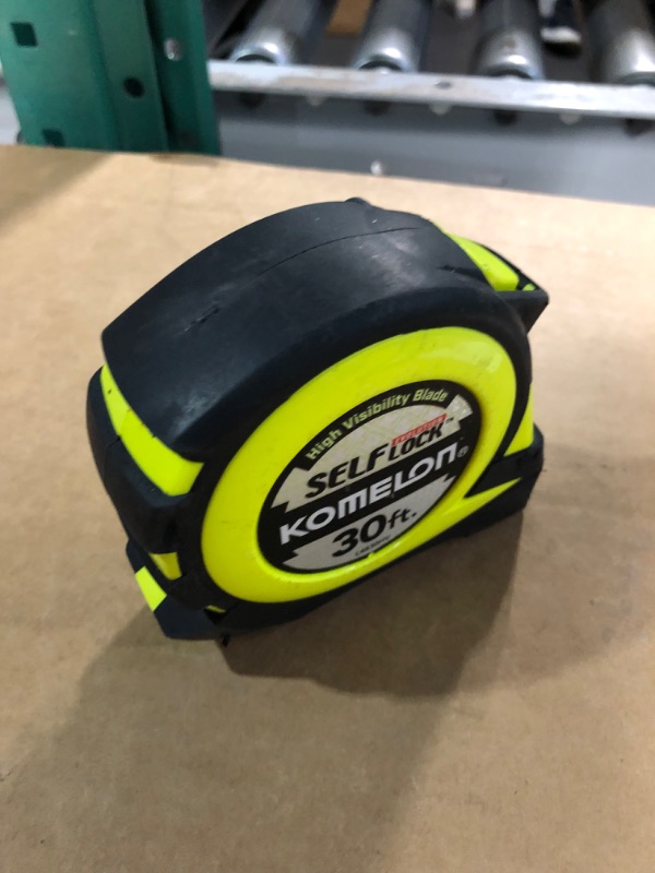 Photo 2 of (Read notes) Komelon SL2830; 30' x 1" Self-Lock Tape Measure , Green 30 FT Tape Measure