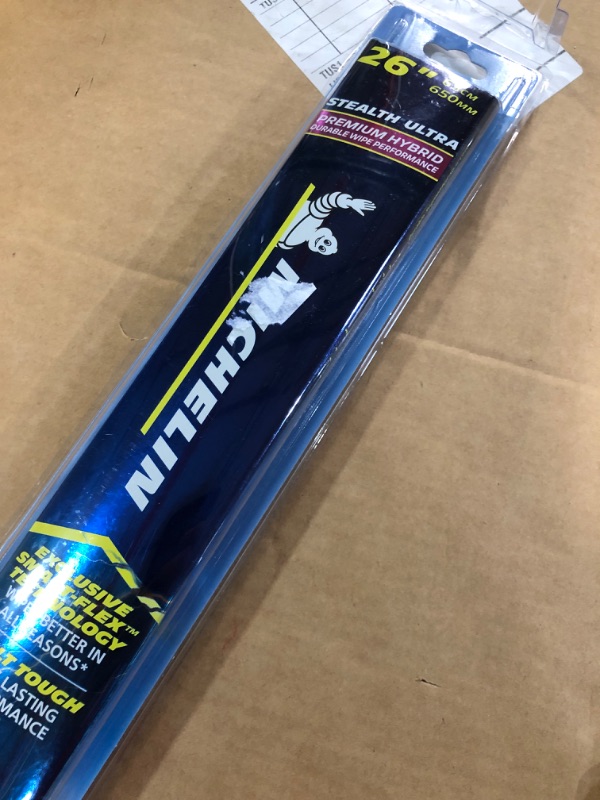 Photo 3 of Michelin 8526 Stealth Ultra Windshield Wiper Blade with Smart Technology, 26" (Pack of 1)