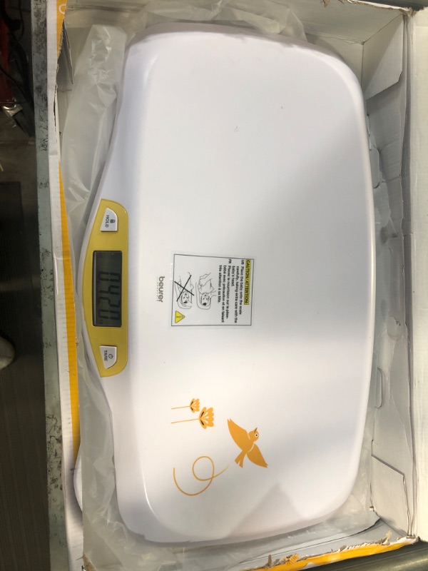 Photo 2 of Beurer BY80 Digital Baby Scale, Infant Scale for Weighing in Pounds, Ounces, or Kilograms up to 44 lbs, Newborn Scale with Hold Function, Pet Scale for Cats and Dogs