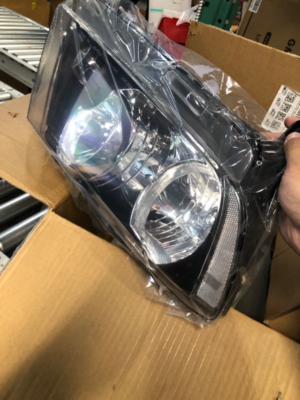 Photo 4 of HEADLIGHTSDEPOT Halogen Headlight Compatible with Dodge Charger 2006-2010 Includes Left Driver Side Headlamp