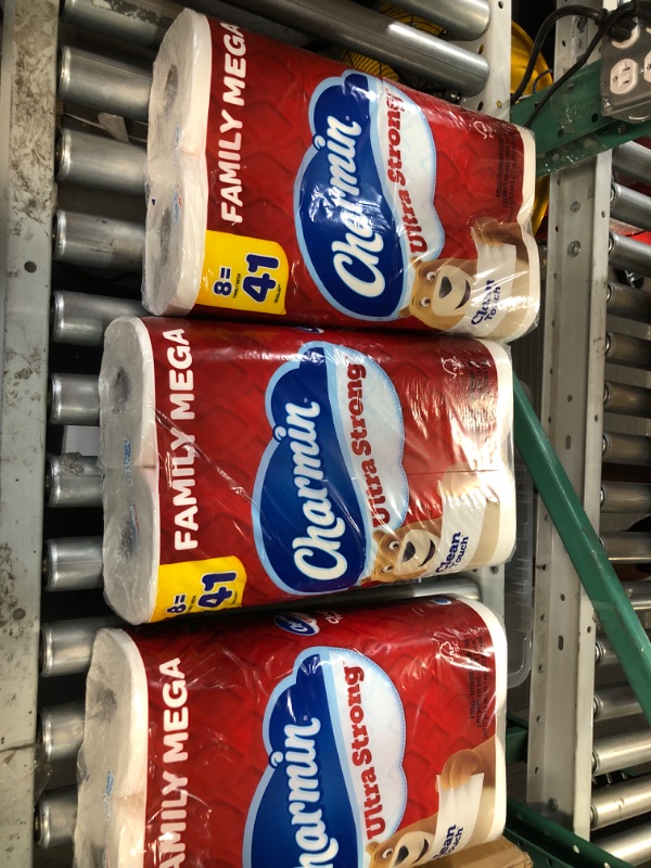 Photo 3 of Charmin Ultra Strong Clean Touch Toilet Paper, 24 Family Mega Rolls = 123 Regular Rolls CHRM 24FM (New)