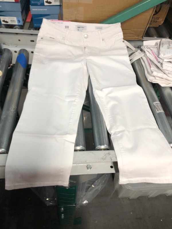 Photo 3 of NINE WEST JEANS, WHITE SIZE 12 2PCK