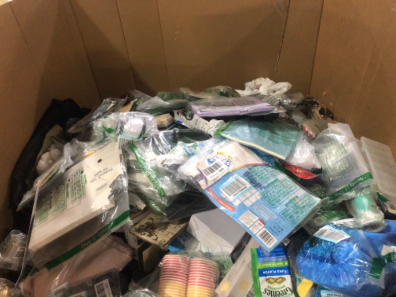 Photo 1 of WHOLESALE GENERAL MERCHANDISE PALLET SOLD AS IS, NO RETURNS/ NON-REFUNDABLE 