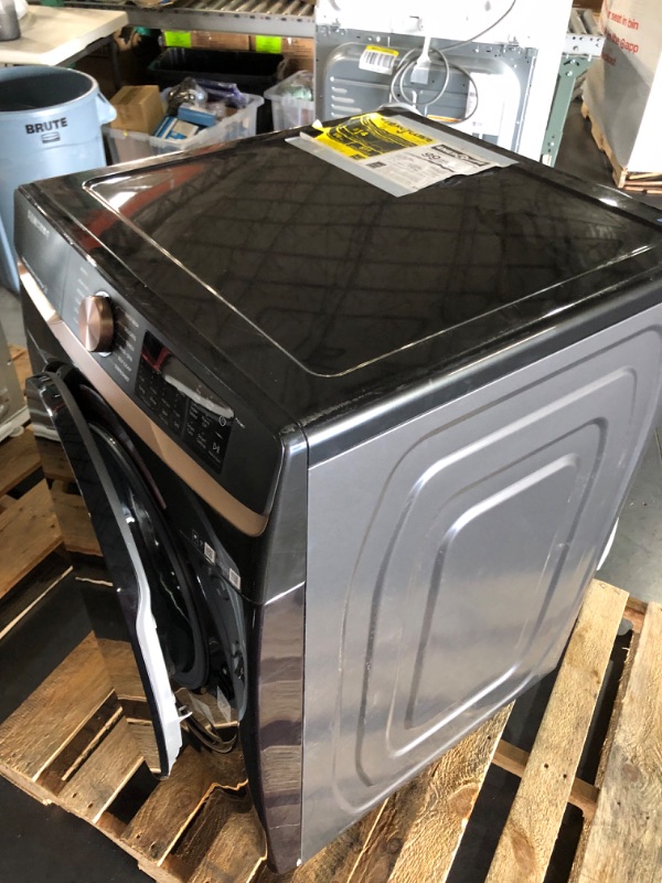 Photo 6 of **USED TESTED POWERS ON** SAMSUNG 5.0 cu. ft. Extra Large Capacity Smart Front Load Washer with Super Speed Wash and Steam in Brushed Black