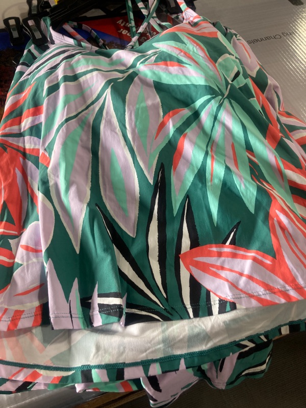 Photo 2 of Anne Cole Limited Edition Womens Swim Triangle Tankini Top (Zesty Trop, XXL)
