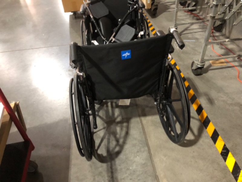 Photo 3 of ***NO PACKAGING - USED***
Medline Premium UltraLightweight Wheelchair with FullLength FlipBack Arms and Elevating Leg Rests